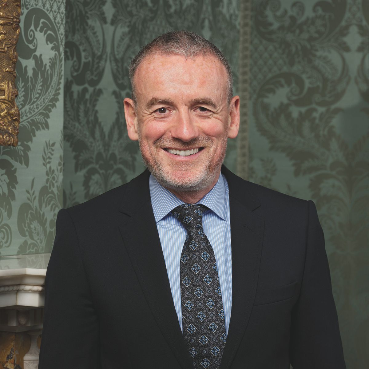 «Tenemos que entender bien qué motiva a la juventud rica»